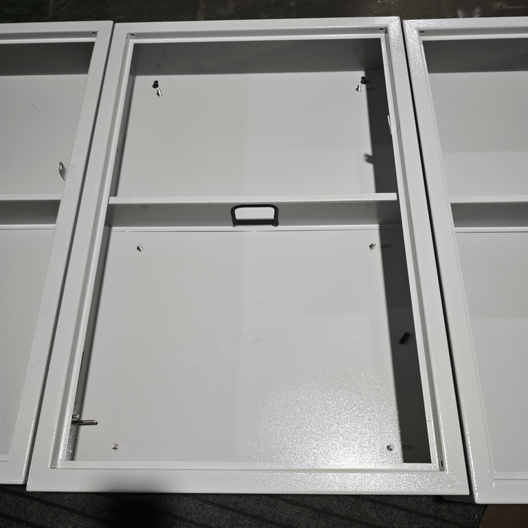Ouyue Electric iki qatlı ayrılmış metal paylama qutusu qabığını işə saldı: ayrı-ayrı güclü və zəif cərəyan zonaları və əvvəlcədən quraşdırılmış dirəklərlə tam dəstlərin yığılma müddətini qısaldır.